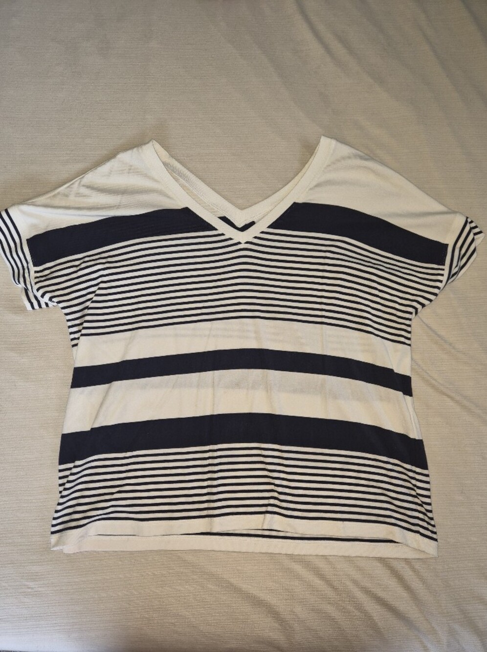 Cabi White & Navy Striped V-Neck